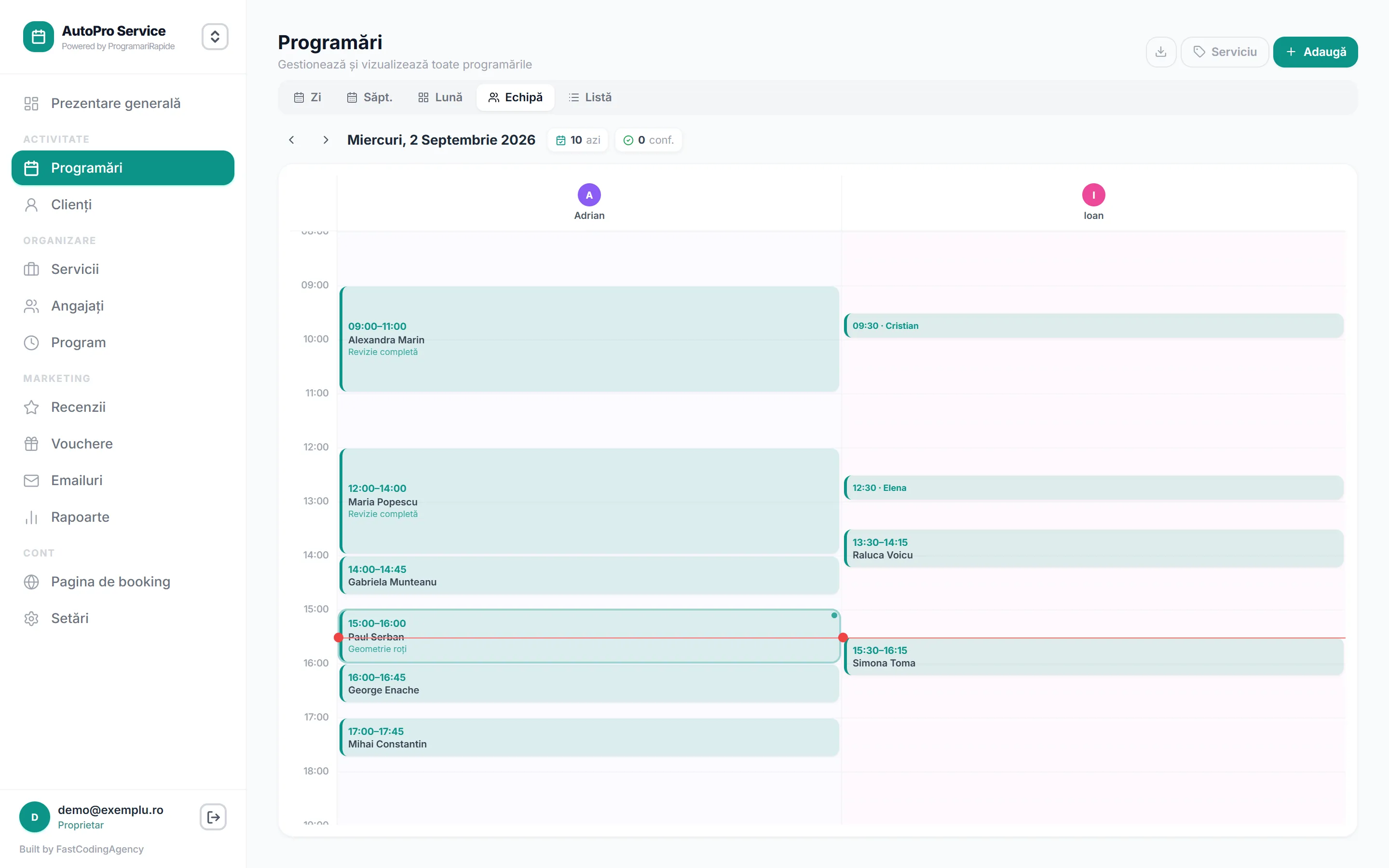 The team calendar of an auto shop in the Programări Rapide app, with a column for each mechanic and the day&#x27;s jobs